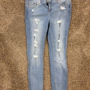 Distressed Skinny Jeans